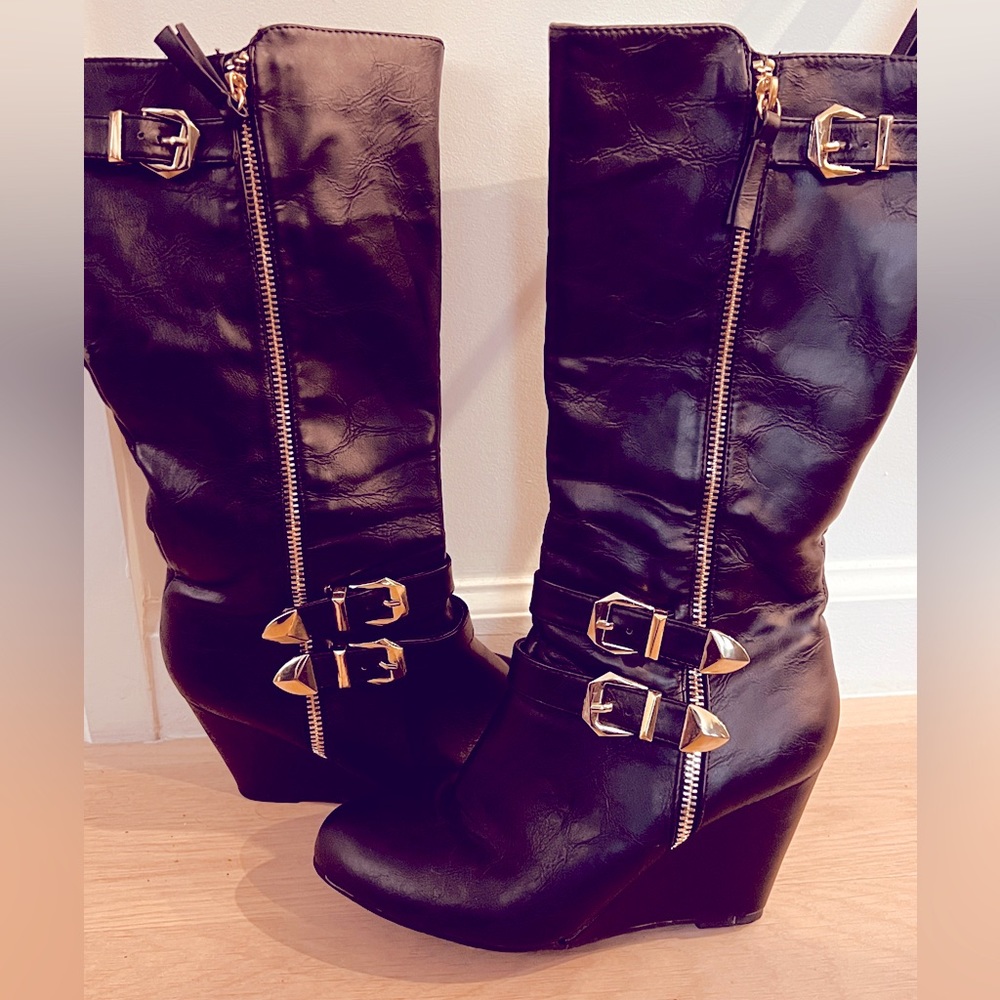 Forever Wedge boot